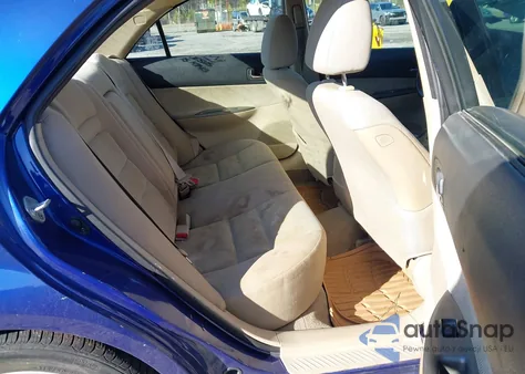 2005 Mazda Mazda6 I Sport из США, поврежденный, VIN 1YVHP80CX55M40674